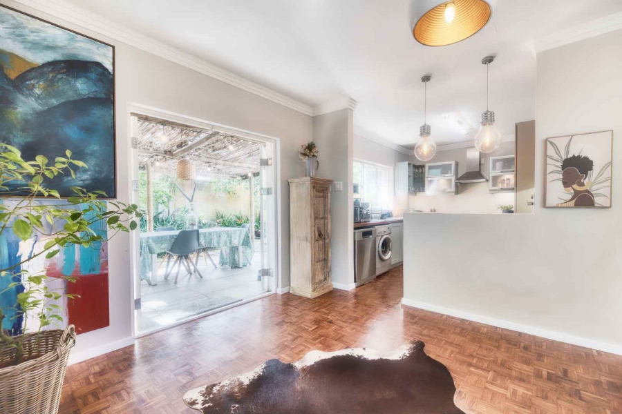 6 Bedroom Property for Sale in Northcliff Western Cape